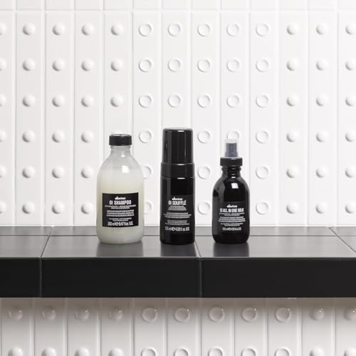 Davines OI Soufflé Perfect for Fine Hair, Liquid-to-Foam Leave-In For Fuller and Shinier Hair Feeling Silky and Soft