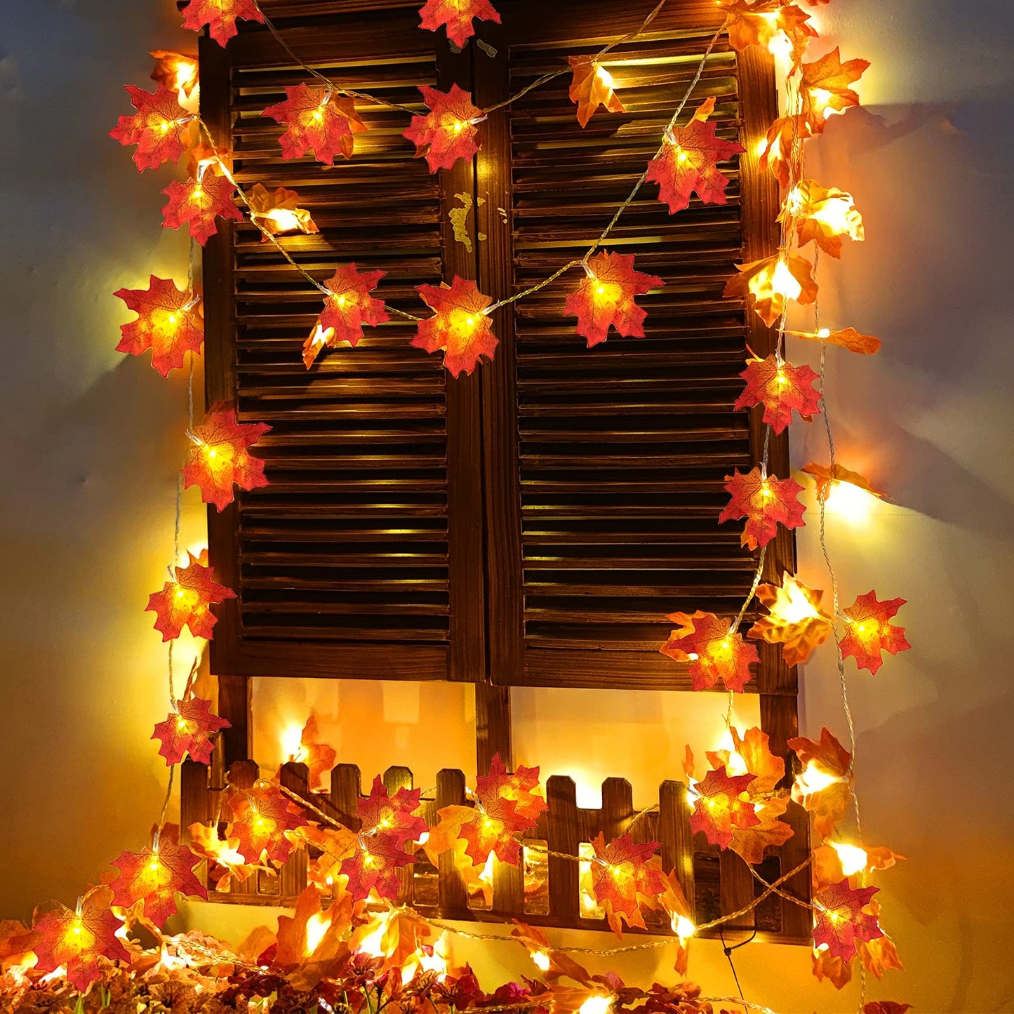 TURNMEON 2 Pack Fall Decor Enlarged Maples Leafed Fall Decorations for Home Fall Lights Thick Leafs Garlands, Total 20Ft 40LED Battery Operated Waterproof Thanksgiving Halloween Decor Indoor Outdoor